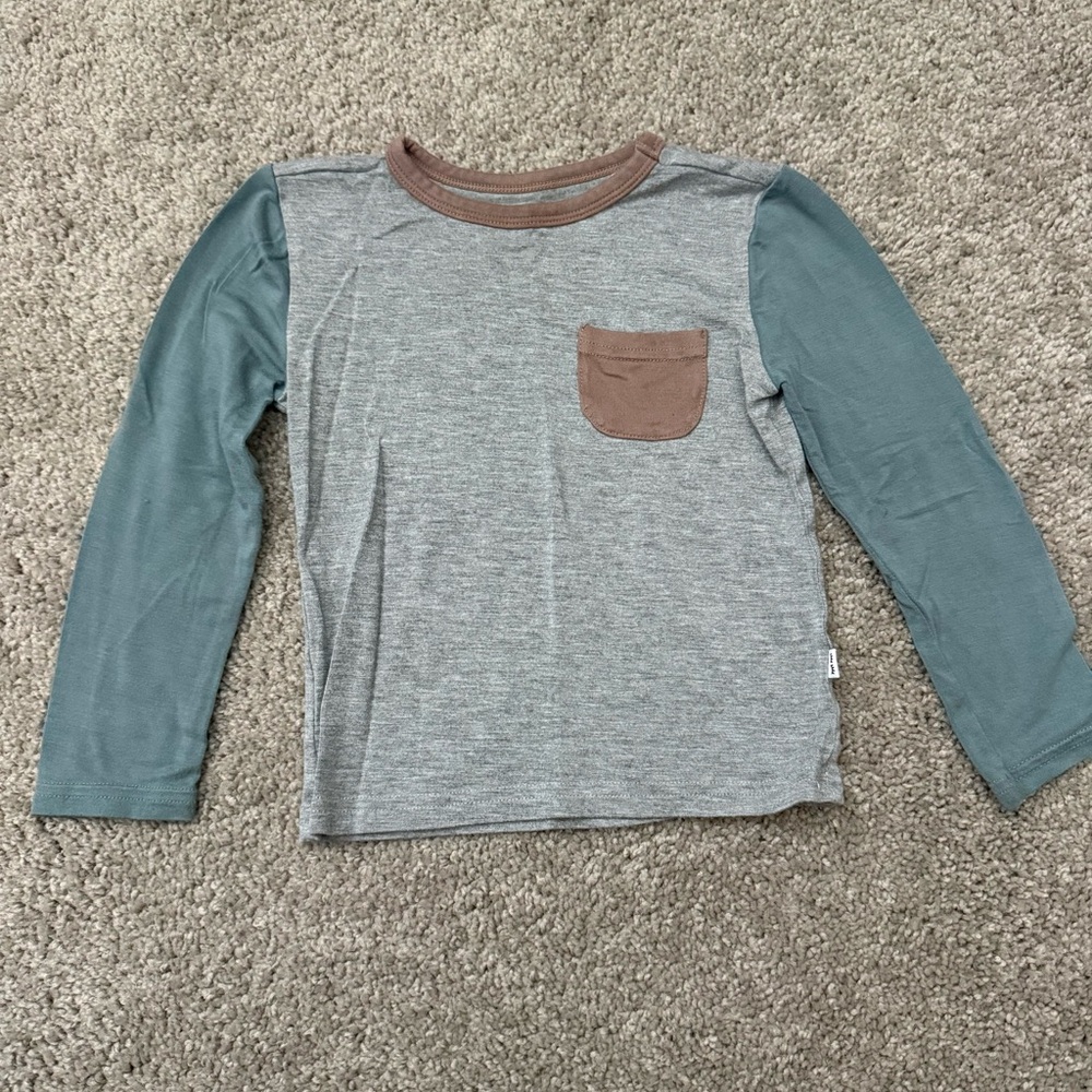 Little Sleepies Heather Gray Colorblock Pocket Tee